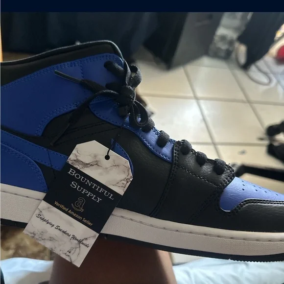 Men's Black and Blue Sneakers